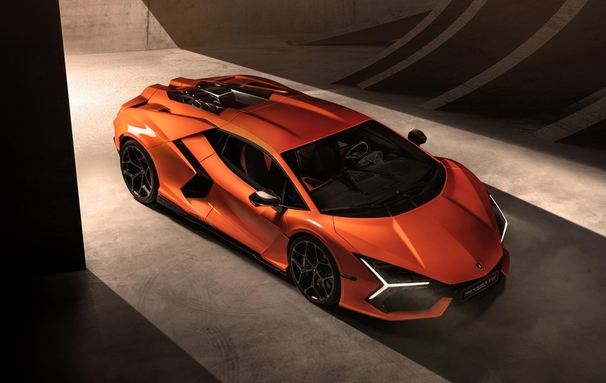 Lamborghini Revuelto (Ph. Automobili Lamborghini)